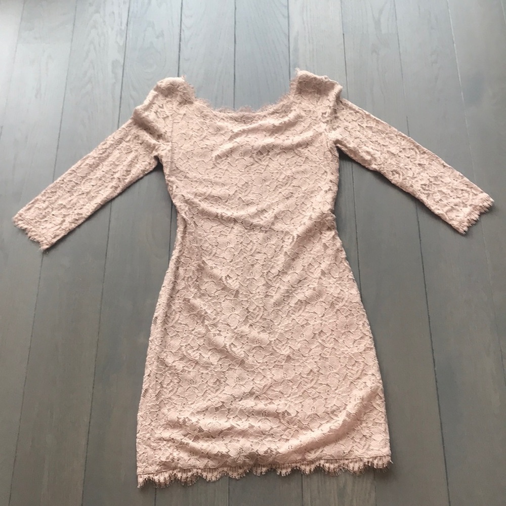 Diane VonFurstenberg Nude Lace Dress
